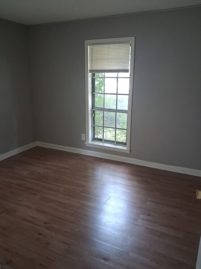 Photo - 3243 Benjestown Rd
