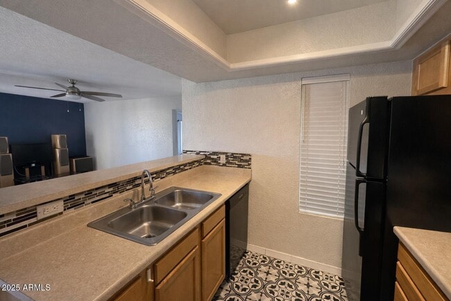 Photo - 1101 S Sycamore Unit 207