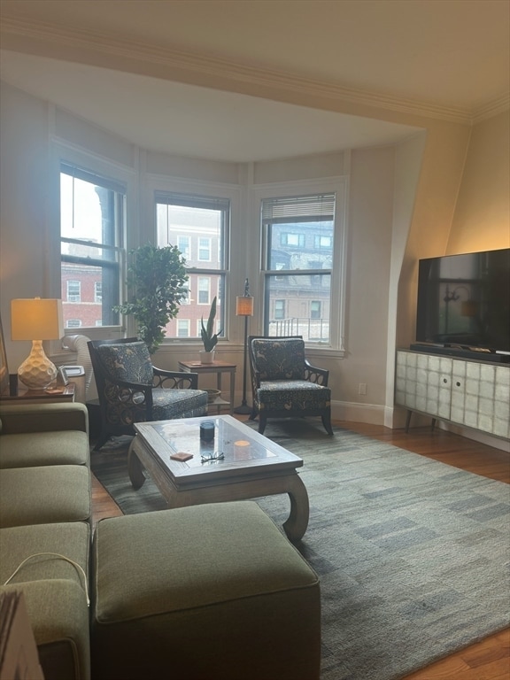 Building Photo - 279 Beacon St Unit 9 Rental