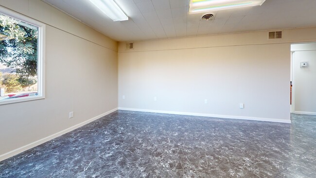 Photo - 1901 Railroad Ave Apartment Unit A