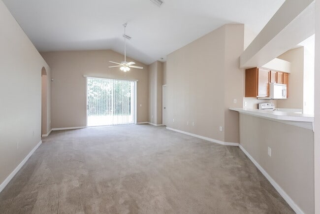 Photo - 1609 Carson White Ln