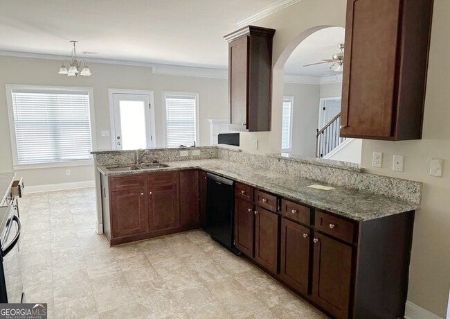 Photo - 225 Sanctuary Dr