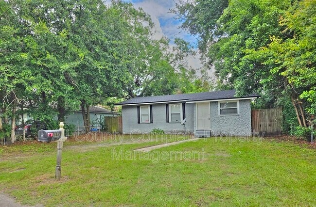 Photo - 1991 W 4th St House
