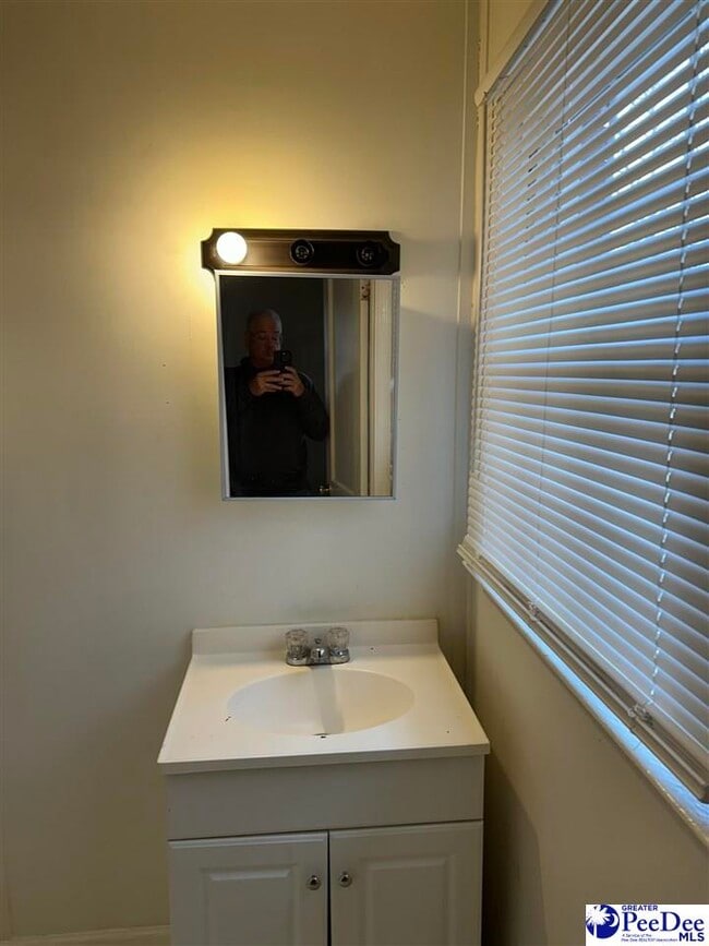 Photo - 713 Georgetown St