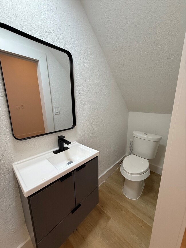 Photo - 1118 Wyoming St