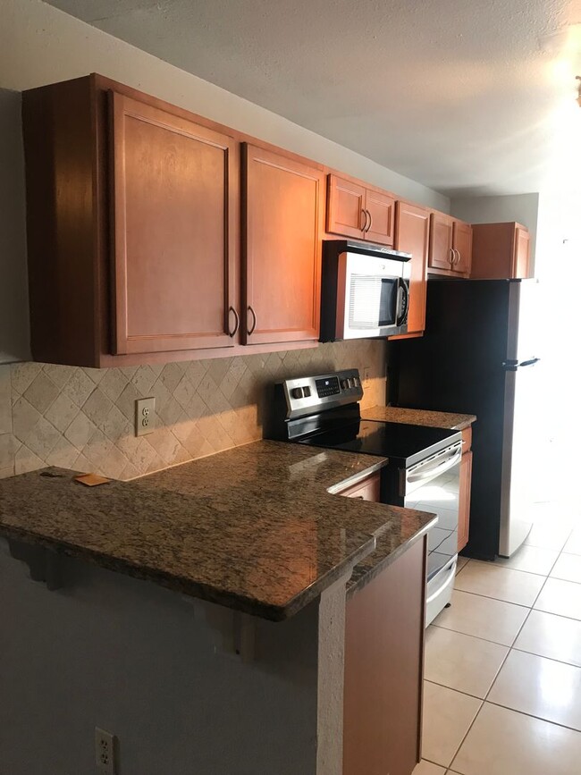 Photo - 7665 Sugar Bend Dr Unidad 7665 SBD