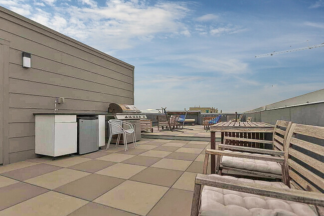 Private rooftop - 3400 Larimer St Townhome