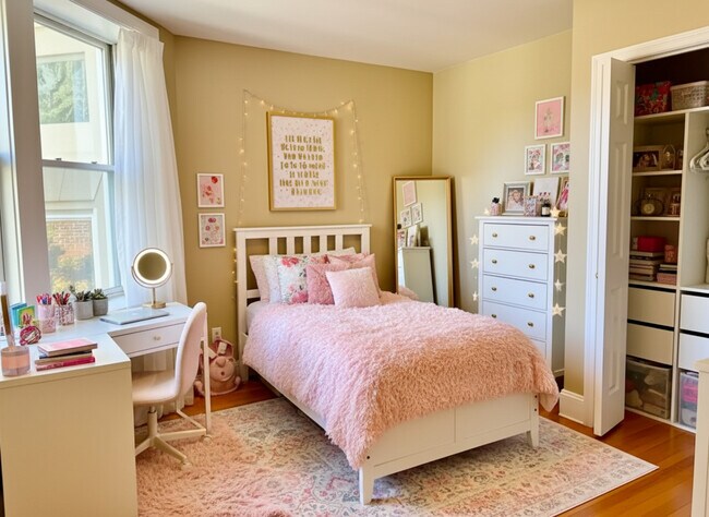 Photo - 76 Egmont St Unit 1A