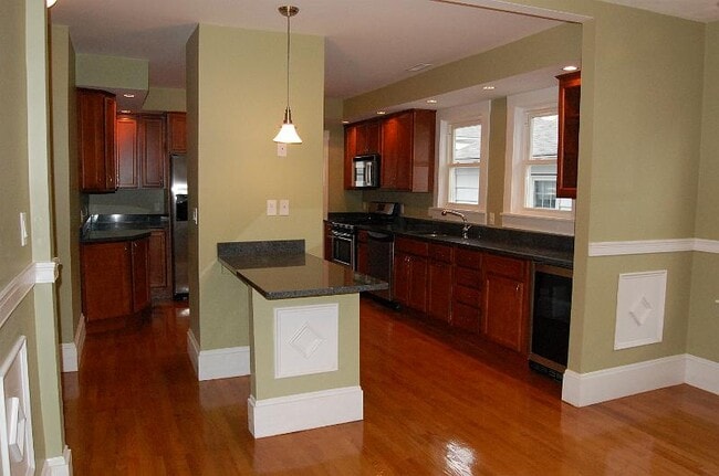 Photo - 99 Hull St Unit 2