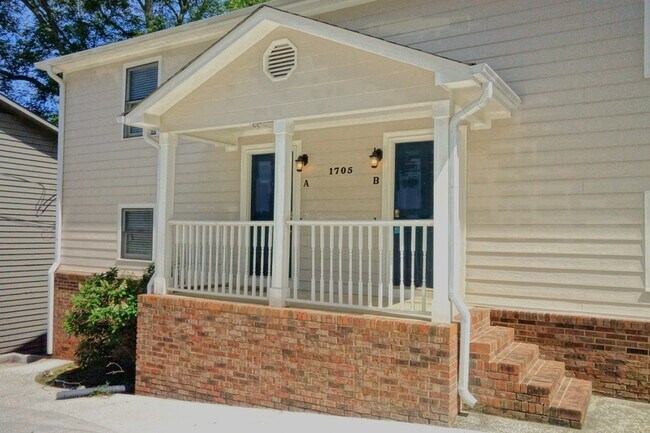 Photo - 1705 Toll Gate Rd SE
