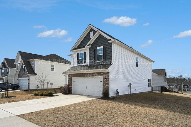 Photo - 435 Kennerly Center Dr