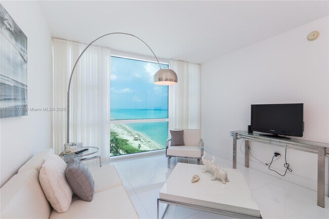 Building Photo - 6801 Collins Ave Unit 1415- Rental