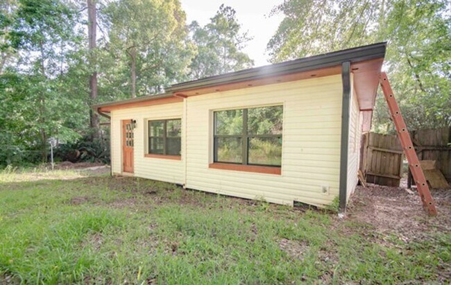 Photo - Fabulous  4 bedroom house near the fairgro...