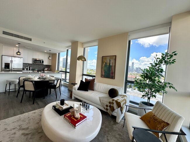 Photo - 52 NW 32nd St Unit B19