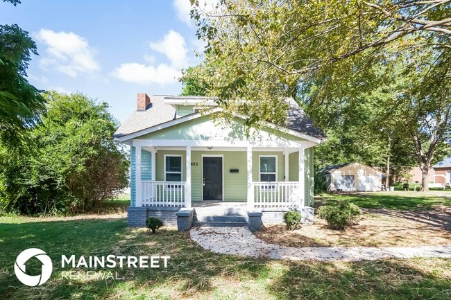 Photo - 2620 Midland Ave House