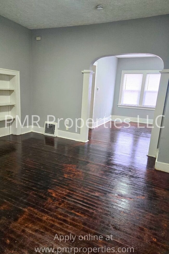 Photo - 118 Platner St Unit D