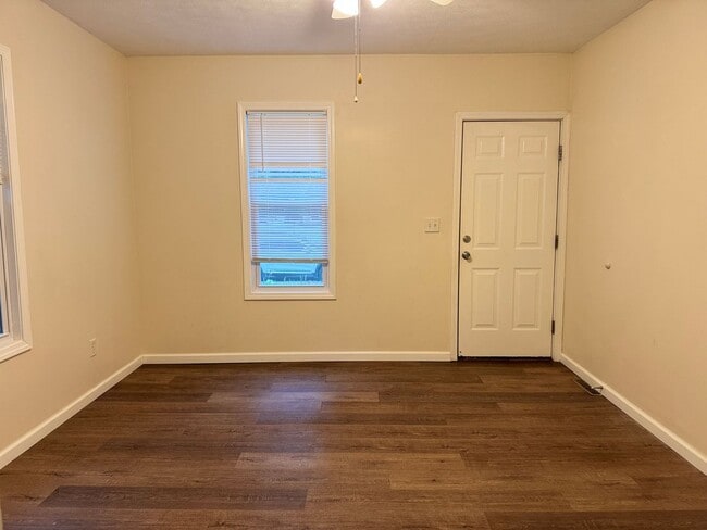 Photo - 1127 Houston St