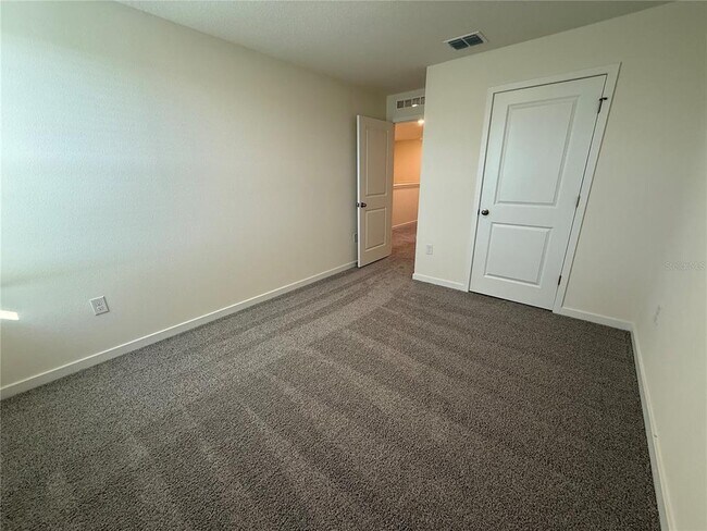 599 Preston Cv Dr