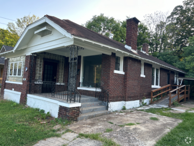 Building Photo - 1185 Englewood St Rental