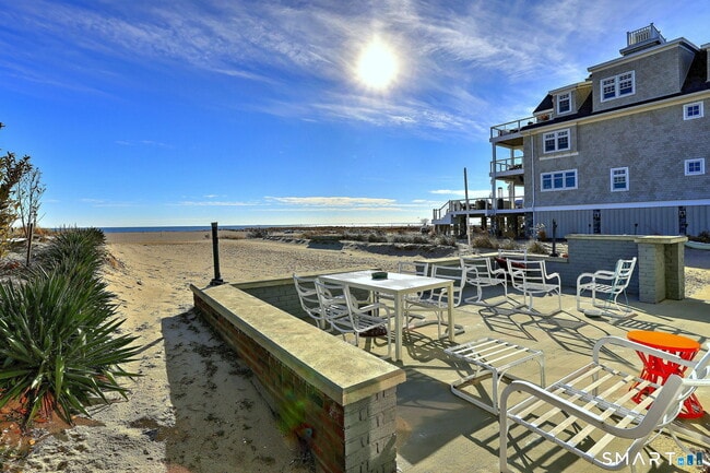 25 Milford Point Rd