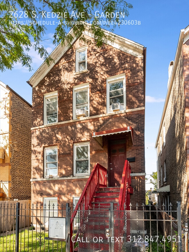 Building Photo - 2628 S Kedzie Ave Unit Garden