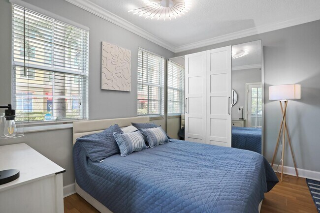 Photo - 106 Moorings Dr