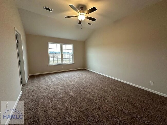 Photo - 195 Deerfield Dr NE