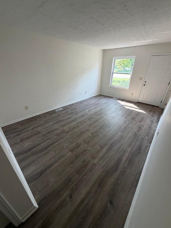 Photo - 9862 Mandel Dr Unit 9862 Mandel Drive