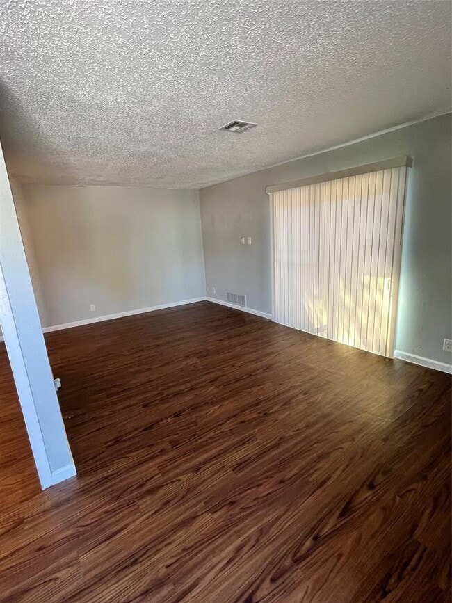 Photo - 4906 West Gate Blvd