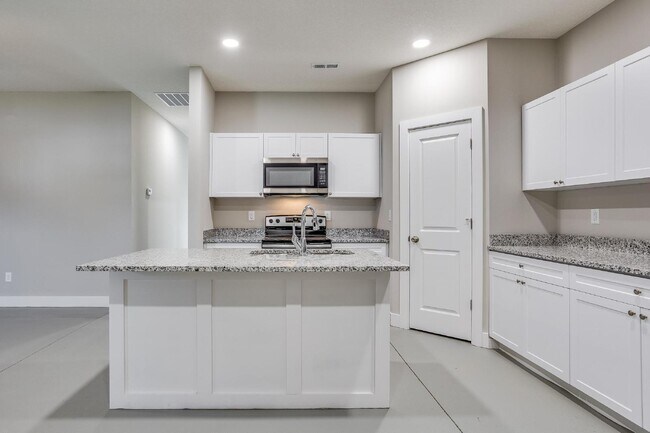 Photo - 5238 N Cypress St