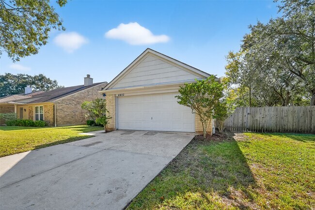 Photo - 4402 Misty Mill