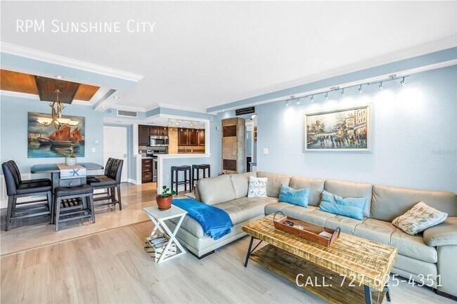 Photo - 4900 Brittany Dr S