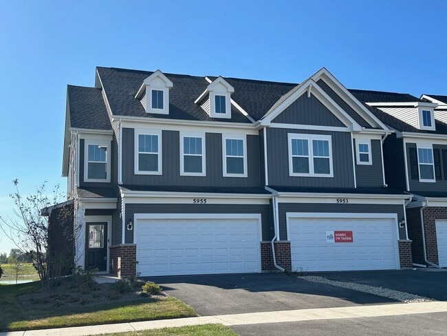 Building Photo - 5955 Hawkweed Dr