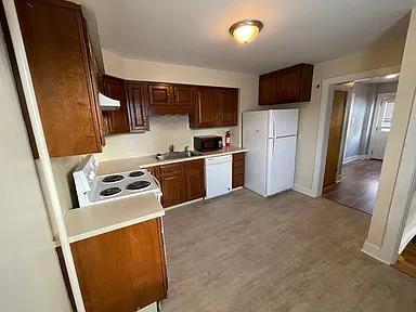 Photo - 239 E College Ave