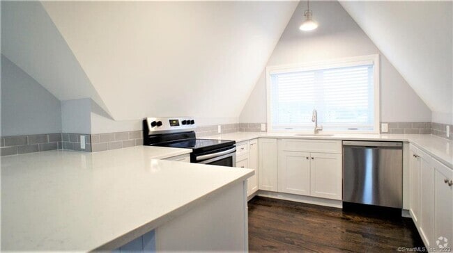 Building Photo - 83 Main St Unit 3 Rental