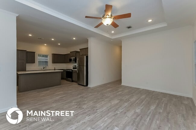 Building Photo - 1349 Preston St S Rental