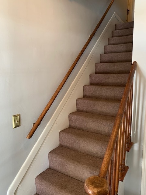 Main Building Entry to Stairway