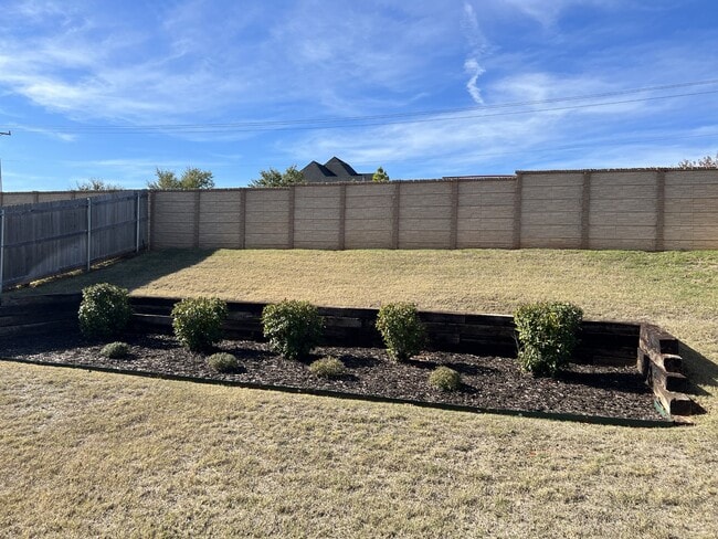 Photo - 13421 Watson Dr