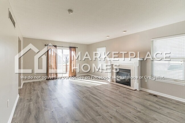 Photo - 3045 Republic Way