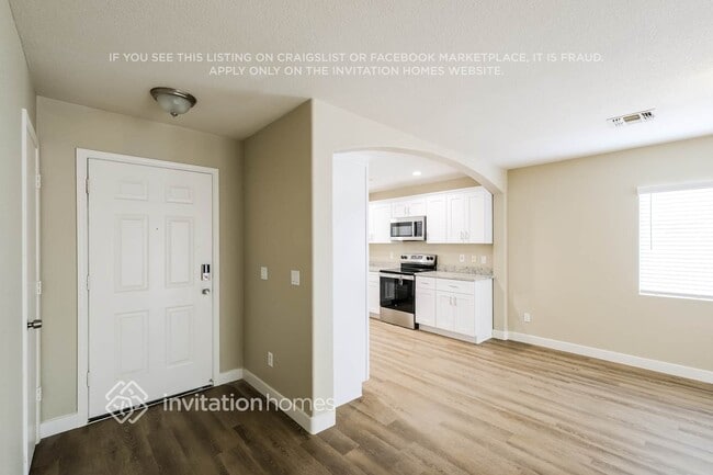 Photo - 2419 S 84th Gln