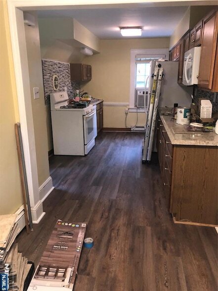 Photo - 115 Degroff Pl