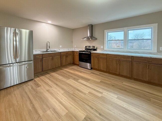 Photo - 9 Mount Pleasant St