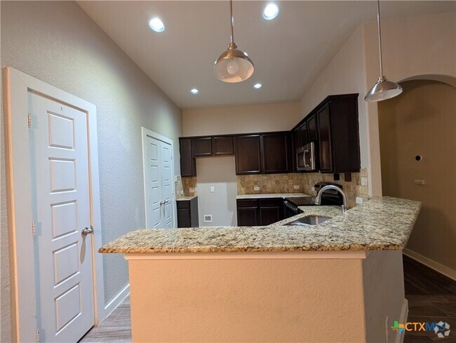 Building Photo - 1135 Creekside Orchard Rental