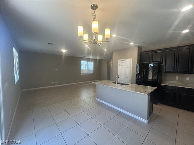 Photo - 917 Bluebell Brook St