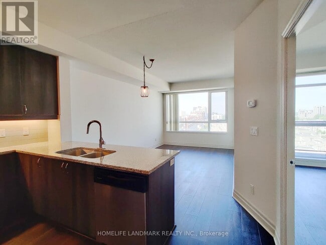Photo - 8110 Birchmount Rd Unit 803