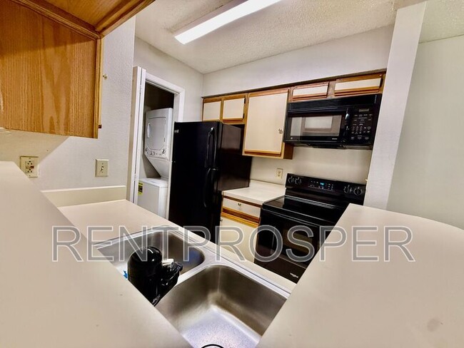 Photo - 238 Afton Square Unidad #203