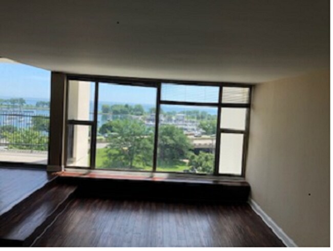 Photo - 3200 N Lake Shore Dr Unit 704