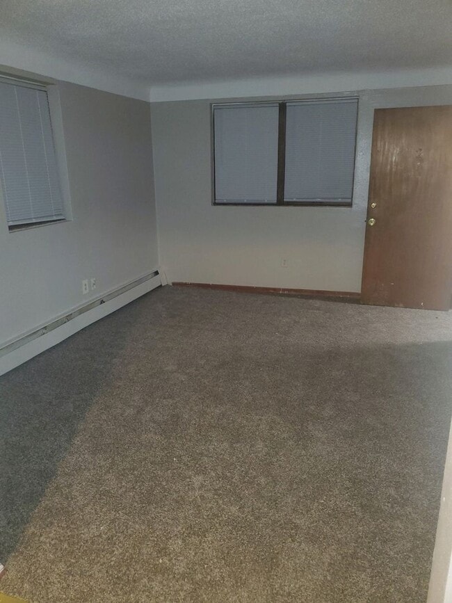 Photo - 2br in Maplewood Unit #2