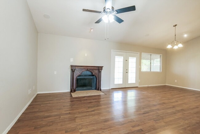 Photo - 6320 W Port Royale Ln