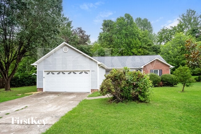 Photo - 109 W Bank Dr